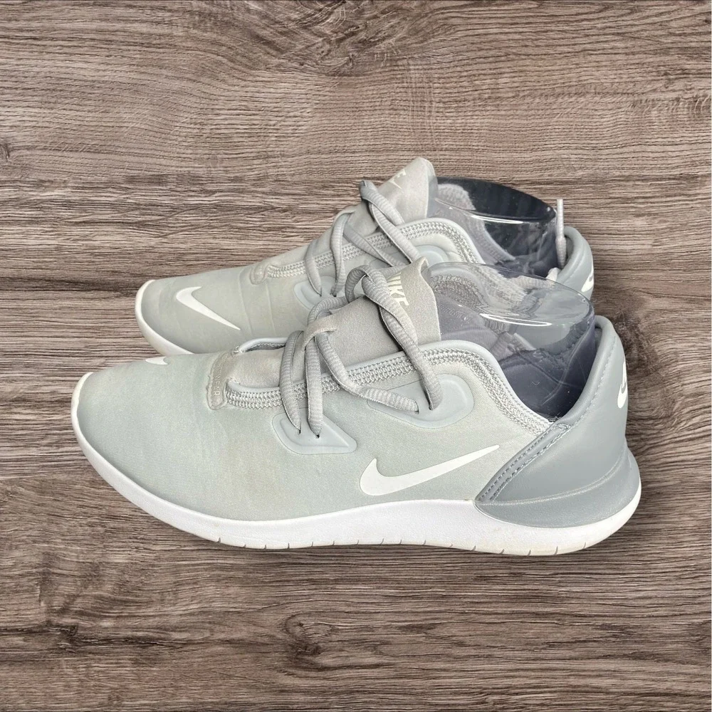 Nike Sportswear Women Hakata Athletic Shoes Sneakers Size 7‎ AJ8880004